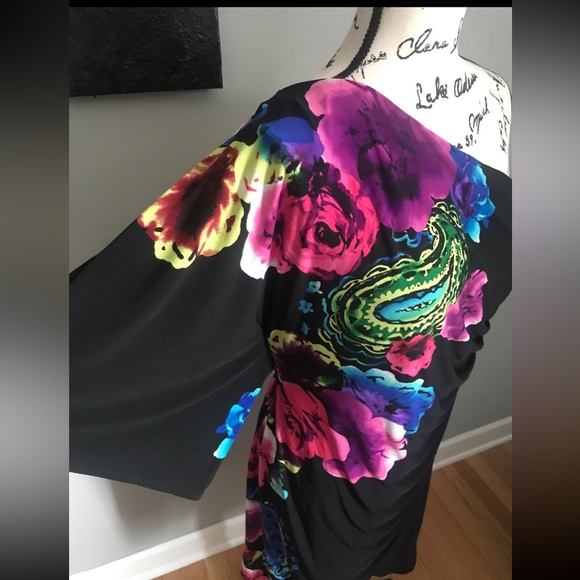 GORGEOUS Sexy Black Floral BISOU BISOU One Shoulder BODYCON Dress FAUX WRAP - Picture 3 of 7